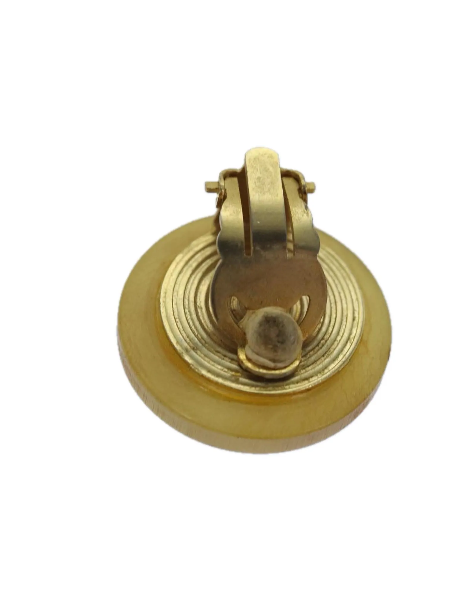 Beige Auth Earring with Elegant Design